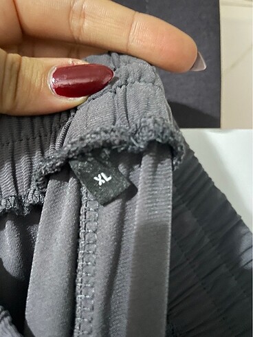 xl Beden TRENDYOLMİLLA PANTOLON