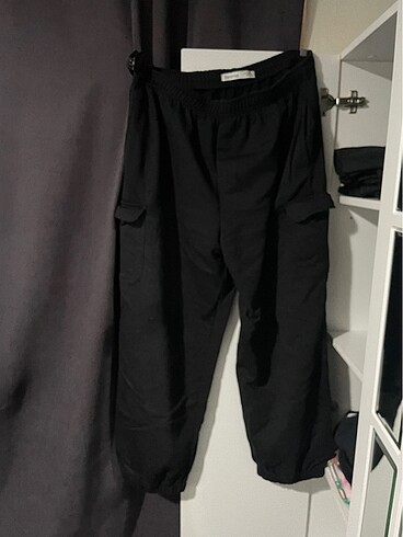BERSHKA KARGO EŞOFMAN