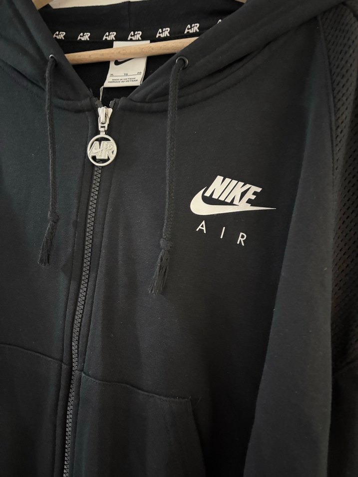 Orijinal Nike Air Siyah Kapüşonlu Hırka - Görsel 2