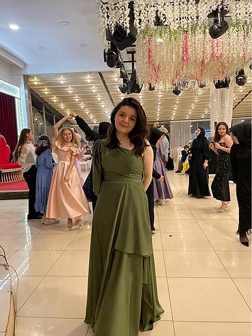 Yeni elbise
