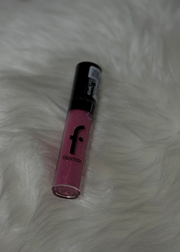 Parlak Pembe Dudak Parlatıcısı - Görsel 2