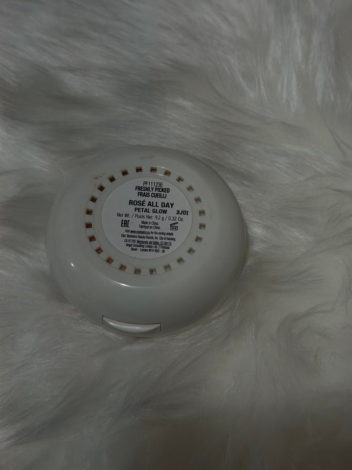 Physicians Formula Rose All Day allık ister highlighter - Görsel 4