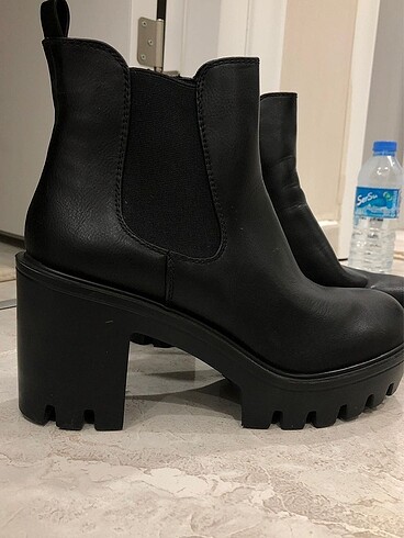 Deichmann Topuklu bot