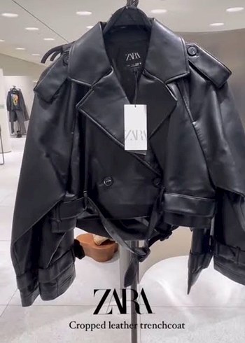 Zara Kemerli Kısa Deri Trençkot