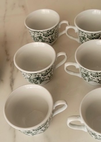 Gri Çiçek Desenli Beyaz Porselen Fincan Takımı - Görsel 2