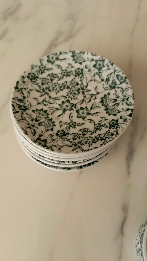 Gri Çiçek Desenli Beyaz Porselen Fincan Takımı - Görsel 4