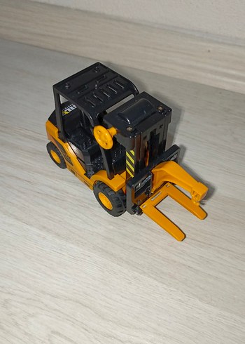 Sarı Renkli Oyuncak Forklift - Görsel 2