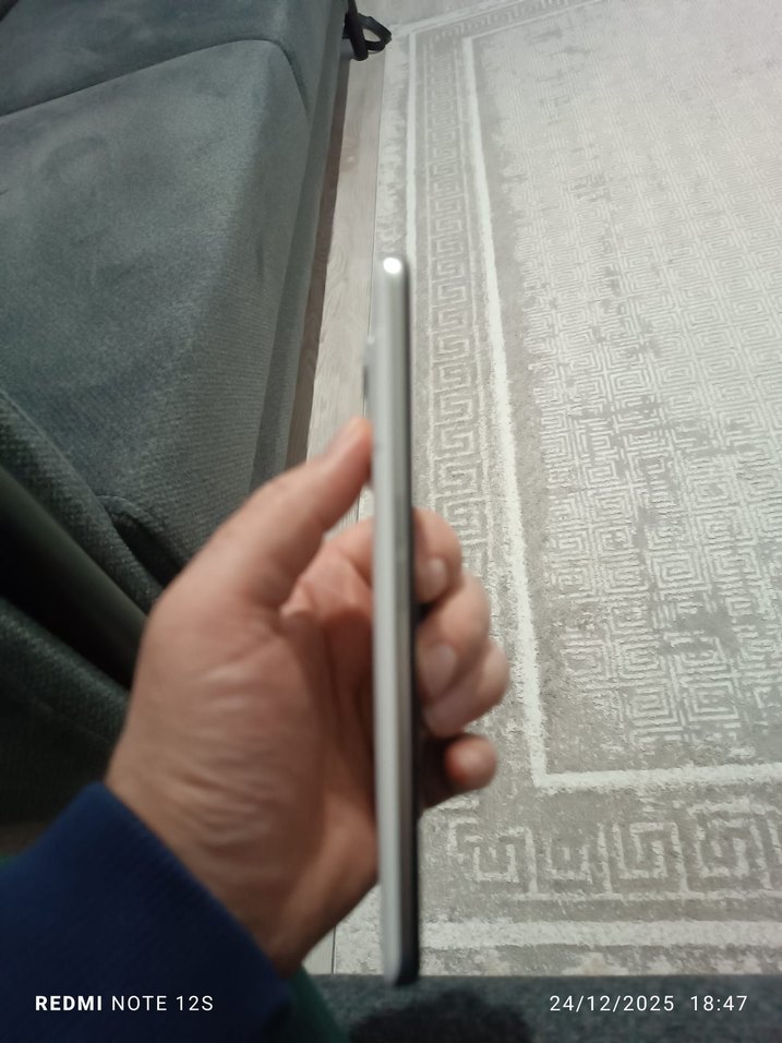 Realme GT 2 - Görsel 2