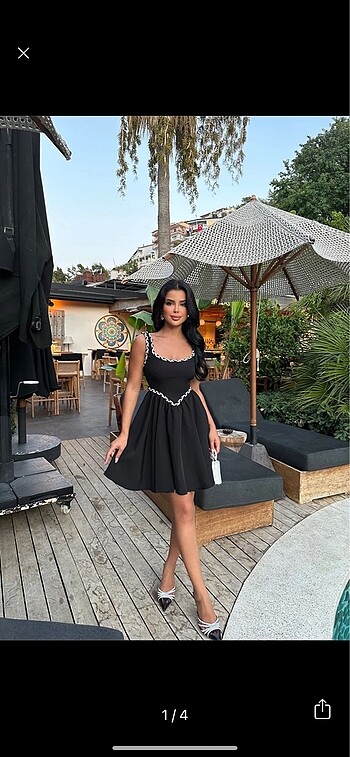 Siyah elbise