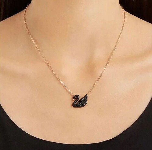 swarovski kuğu