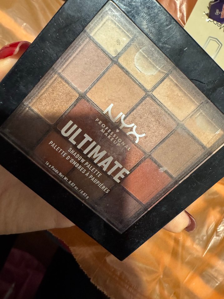 Bej ve Koyu Tonlarda Göz Farı Paleti - Görsel 3