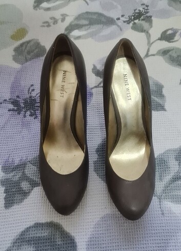 39 Beden kahverengi Renk Ninewest Topuklu Ayakkabı