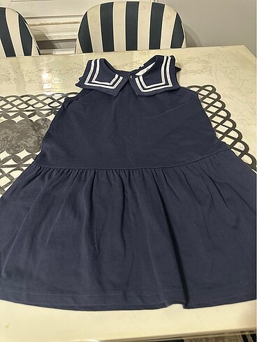 H&M sıfır elbise 4-6 yaş grubu