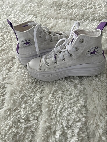 Converse spor ayakkabı