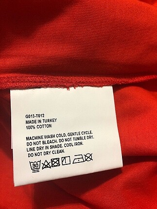 xs Beden kırmızı Renk Gosha rubchinskiy tshirt