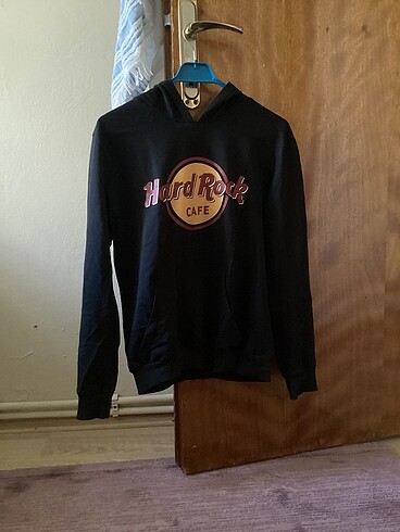 hard rock cafe sweatshirt