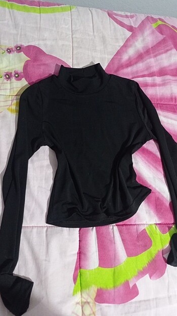 River Island siyah kollu body/crop