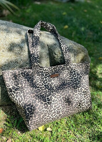 Leopar çanta 48×33 astarlı iç astar cepli. Çıtçıtlı #handbag #to