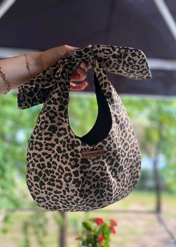 Diğer Leopar desen mini Boy fiyonklu çanta. Astarlı iç astar cepli Çıt
