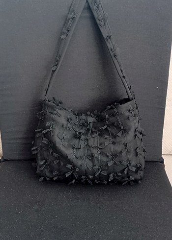  Beden Fiyonklu Siyah Gotik Kadın Çanta #abiye #fiyonkluçanta #hm #zara