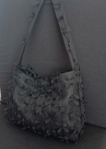  Beden siyah Renk Fiyonklu Siyah Gotik Kadın Çanta #abiye #fiyonkluçanta #hm #zara