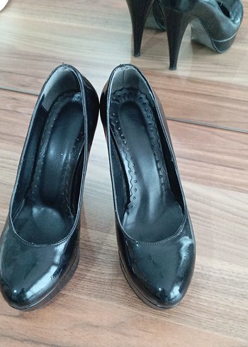 Siyah Rugan Stiletto Topuklu Kadın Ayakkabı - Görsel 2