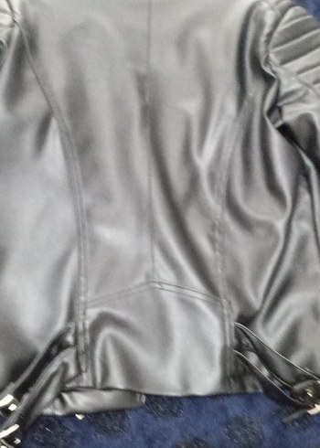 Siyah Parlak Deri Biker Ceket Kadın - Görsel 4