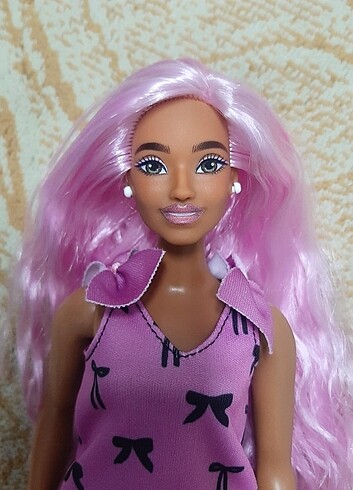 Barbie deluxe kafa + fashionistas vücut