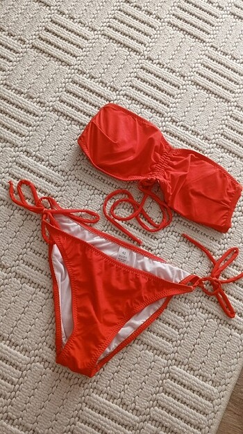 Diğer Bikini