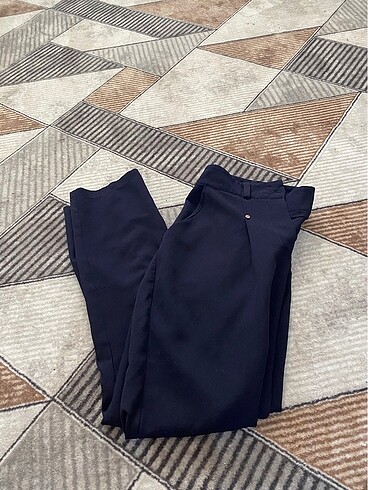 m Beden mavi Renk Lacivert kumaş pantalon