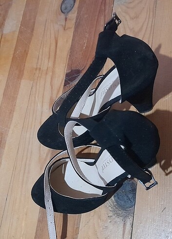 Diğer Süet topuklu