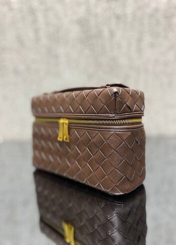  Beden Bottega Veneta 
