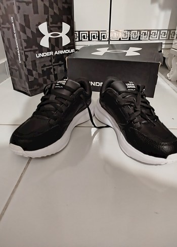 Under Armour Siyah Erkek Spor Ayakkabısı 43 - Görsel 3
