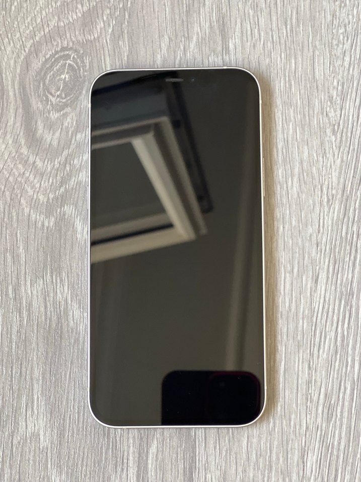 Beyaz iPhone12  Çift Kamera - Görsel 4