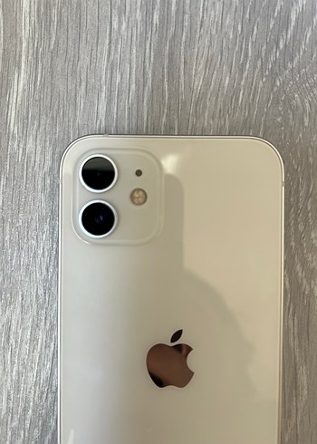 Beyaz iPhone  12 - Görsel 4