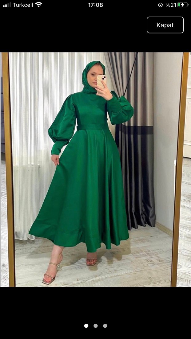 Uzun Kollu, Yüksek Yakalı Yeşil Saten Elbise - Görsel 2