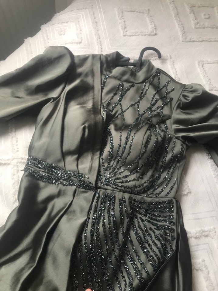 Uzun Kollu Etnik Desenli Gri Abiye Elbise - Görsel 4