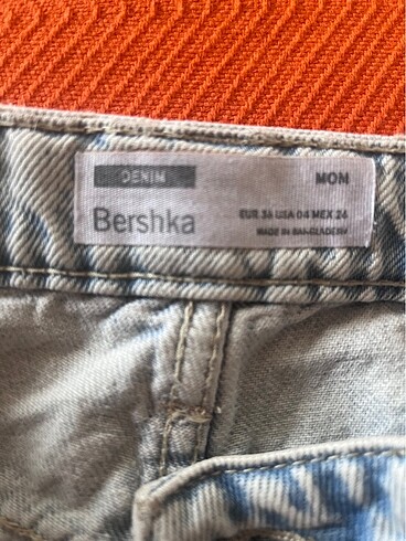 s Beden Bershka mom jean