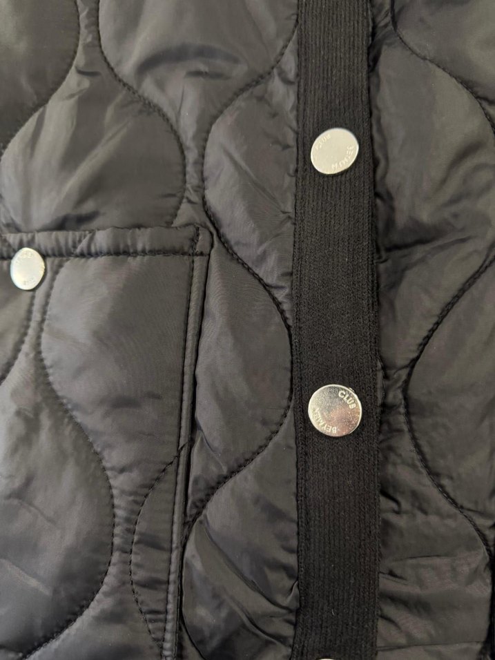 Beymen Club Siyah Kapitoneli yelek - Görsel 2