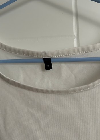 Kadın Beyaz Crop Top - Görsel 3