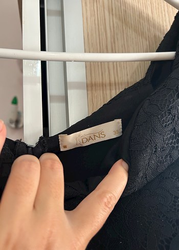 Siyah Dantel V Yakalı Midi Kadın Abiye Elbise - Görsel 4