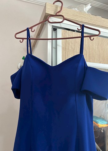 Parlak Mavi Askılı Midi Elbise - Görsel 3