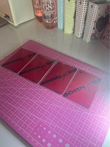  İtzy born to be photocard set (hediye koyuyorum)