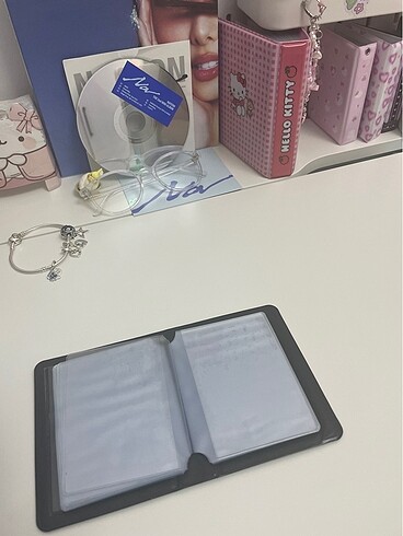  Binder