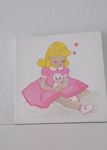 Pembe Elbiseli Bebek Resmi
