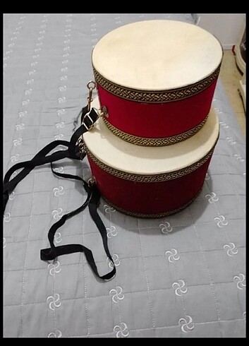deri kaplamalı davul