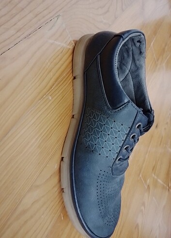 Koyu lacivert rengi ikinci resimdeki gibi koyu renk - Görsel 3