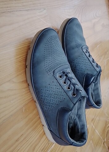 Koyu lacivert rengi ikinci resimdeki gibi koyu renk - Görsel 5