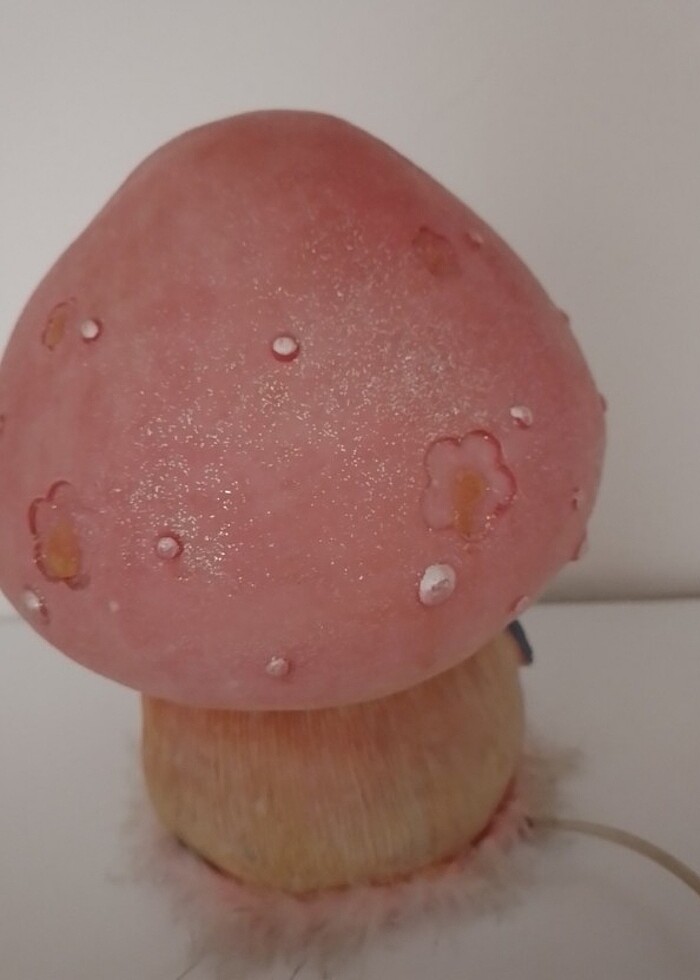 Çocuk odası için mantar ev  renkli abajur fişlidir - Görsel 4