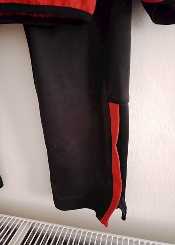 Kırmızı Siyah Erkek  Eşofman Takımı lotto marka cepli m beden - Görsel 9